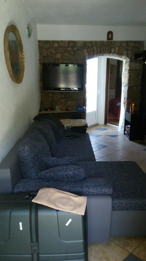 Apartment Ilario Cres Kültér fotó